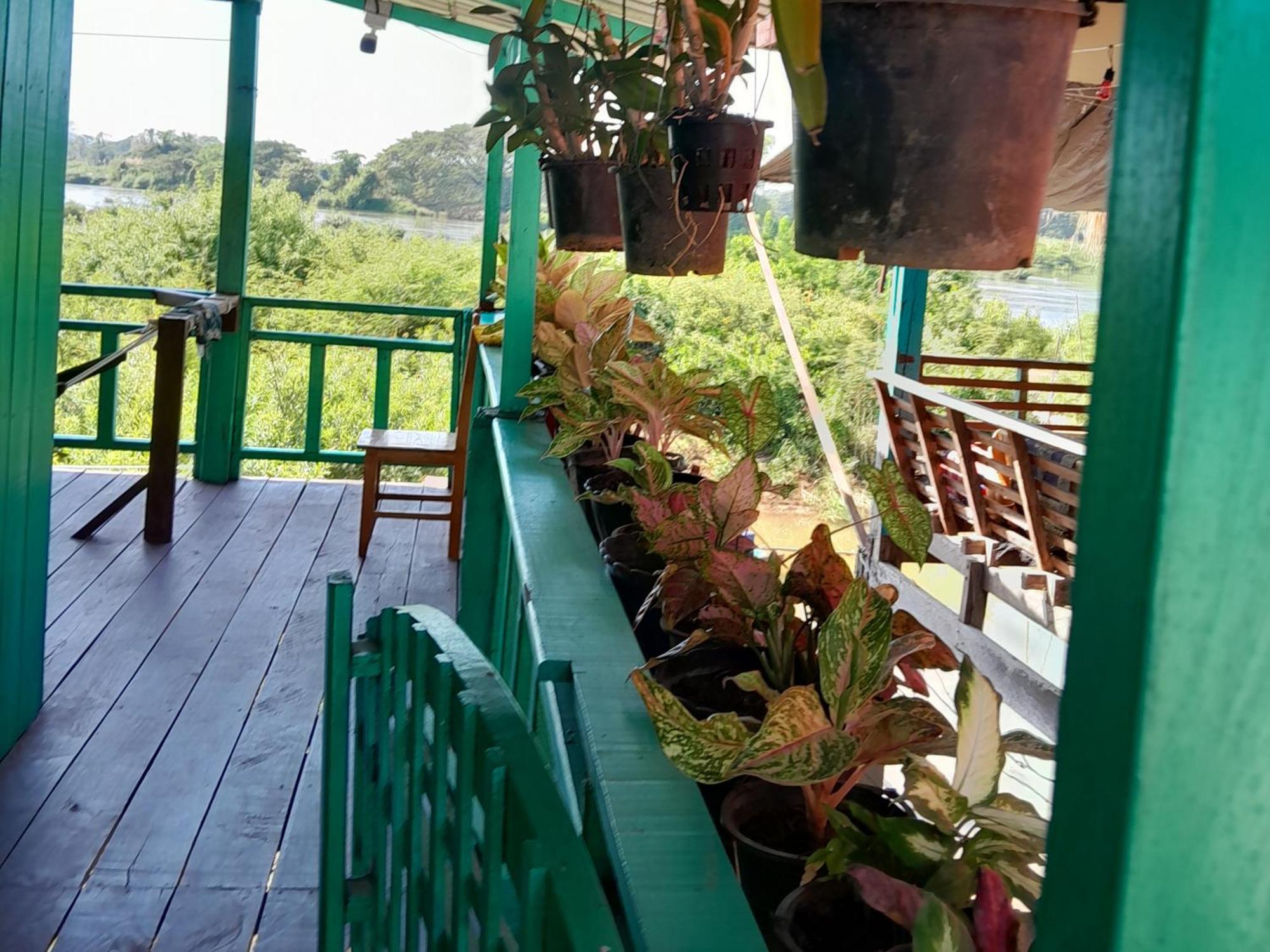 Sompong Sunset View Guest House Ban Dondét Zewnętrze zdjęcie